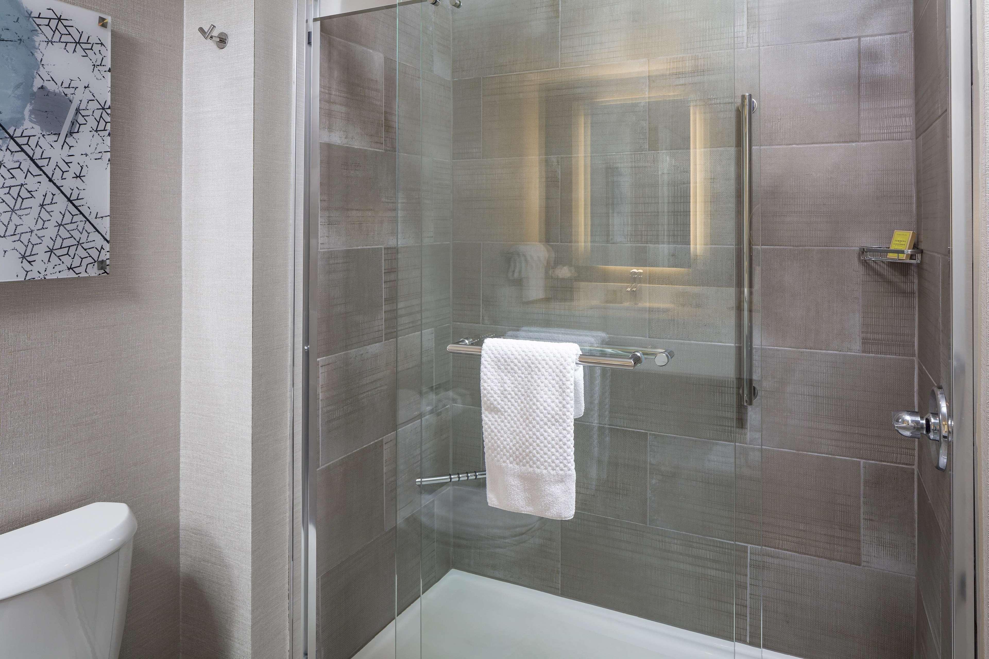 Doubletree By Hilton Boston Logan Airport Chelsea Quarto foto
