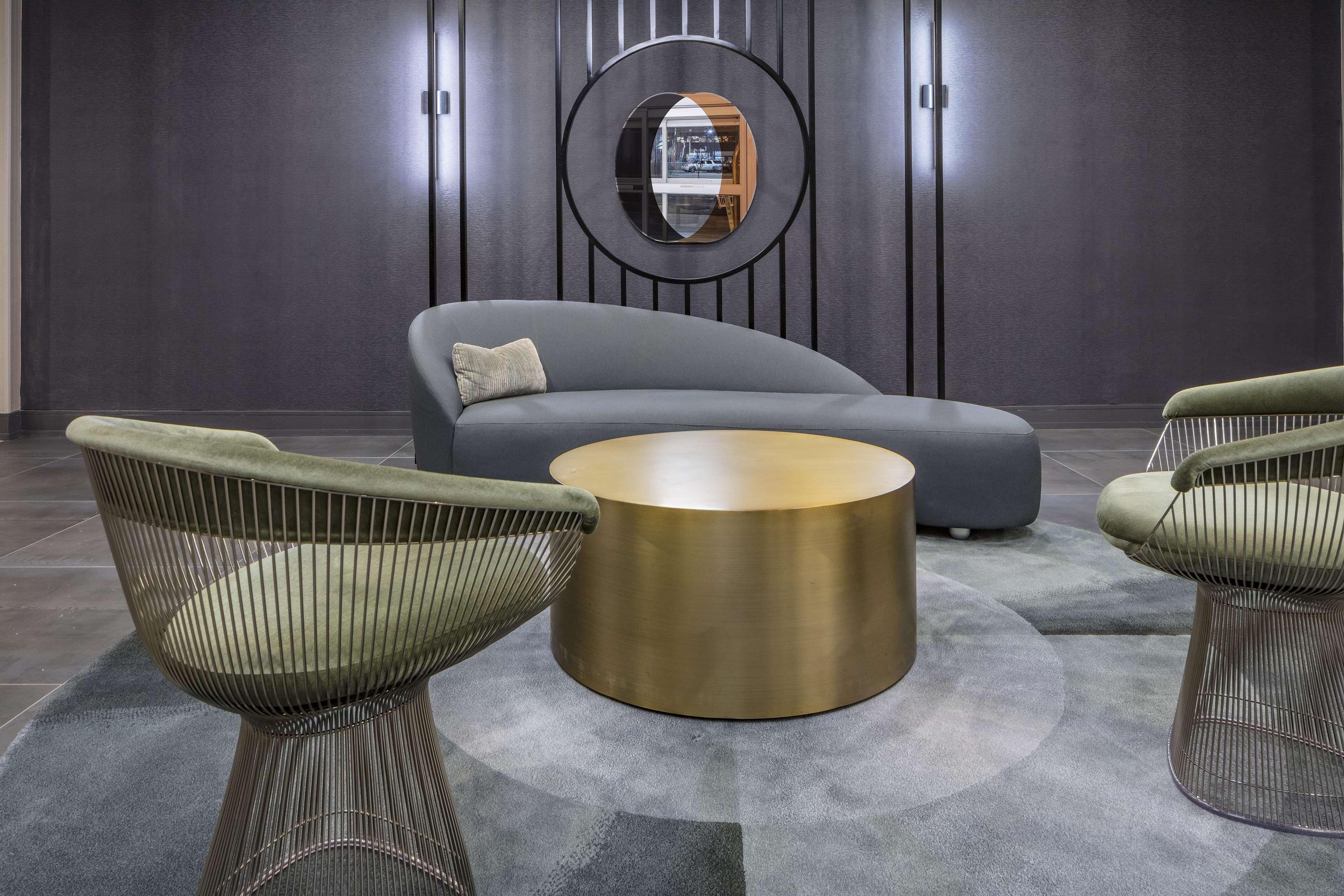 Doubletree By Hilton Boston Logan Airport Chelsea Interior foto